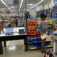 Walmart georgetown ky - Find out the opening hours, weekly ad, phone number and location of Walmart Supercenter at 112 Osbourne Way, Georgetown, KY. See customer ratings, nearby stores and holiday hours for this discount store. 